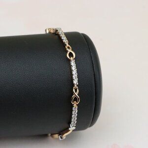 "Elegant Infinity Link Rose Gold & Silver Bracelet with Crystals, XPBL0849